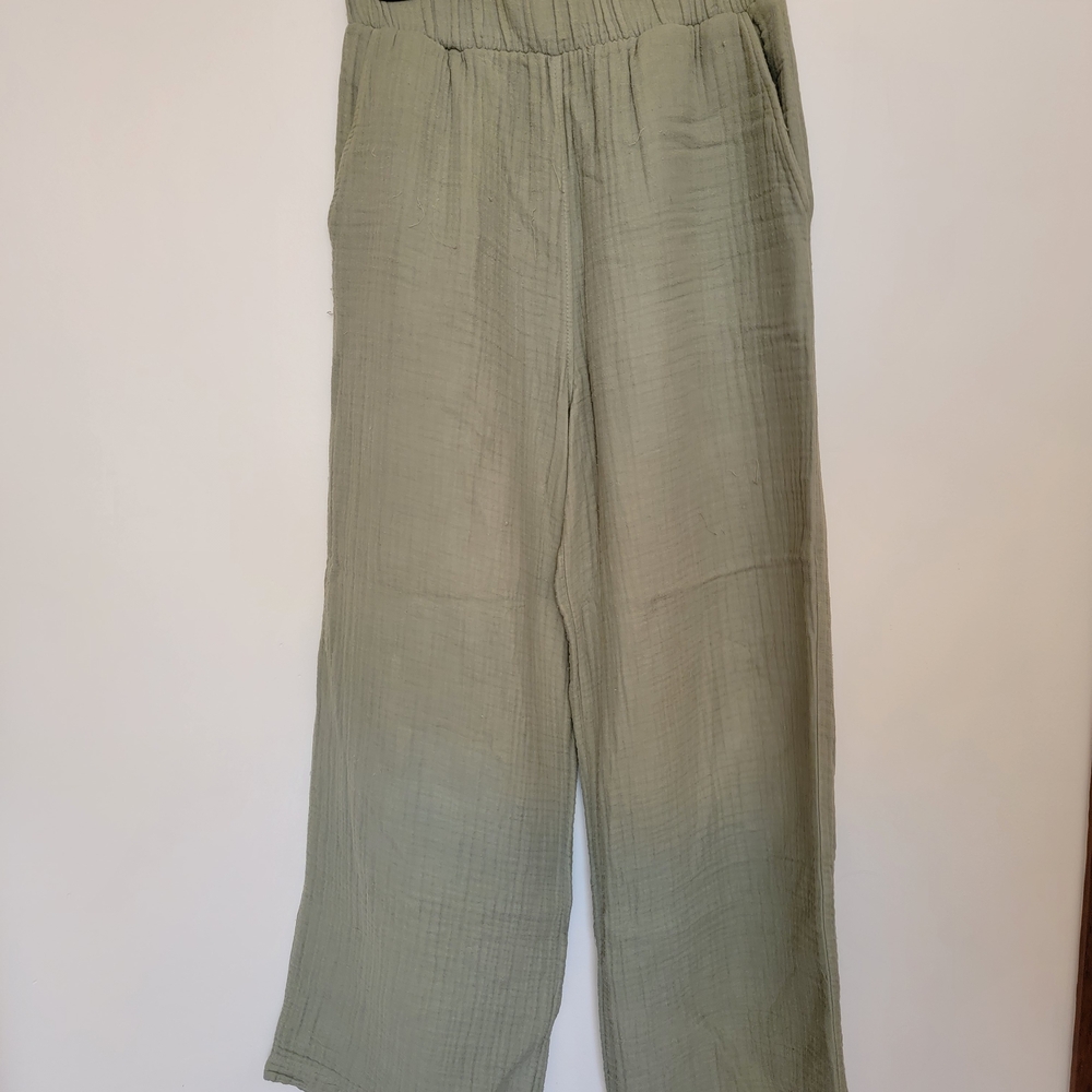 Sage Green Wide-Leg Muslin Gauze Pants